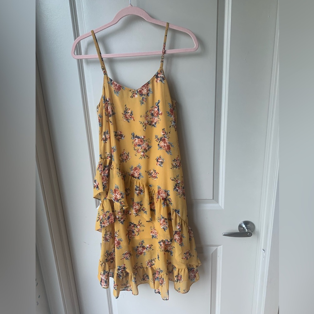 NWT mustard yellow floral ruffle dress